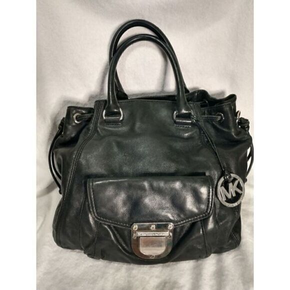 Michael Kors Black Leather Purse *USED* - Picture 1 of 10